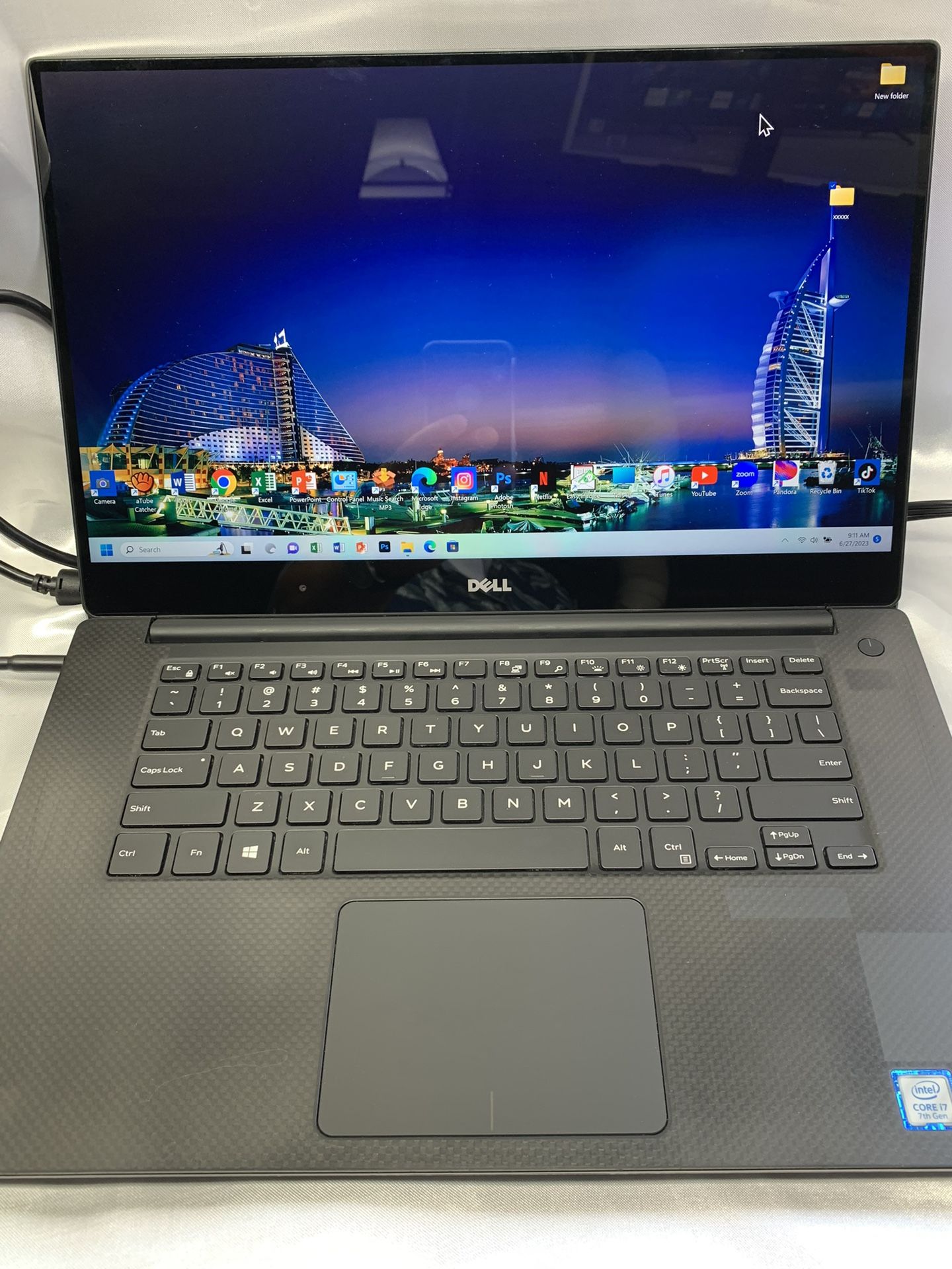 i7..i7..OPEN BOX .4K…TOUCHSCREEN….i7..i7..i7 DELL PRECISION ..256.0 GB SSD ( Capacity ) ..16.0 GB RAM . 3 Months Old ..