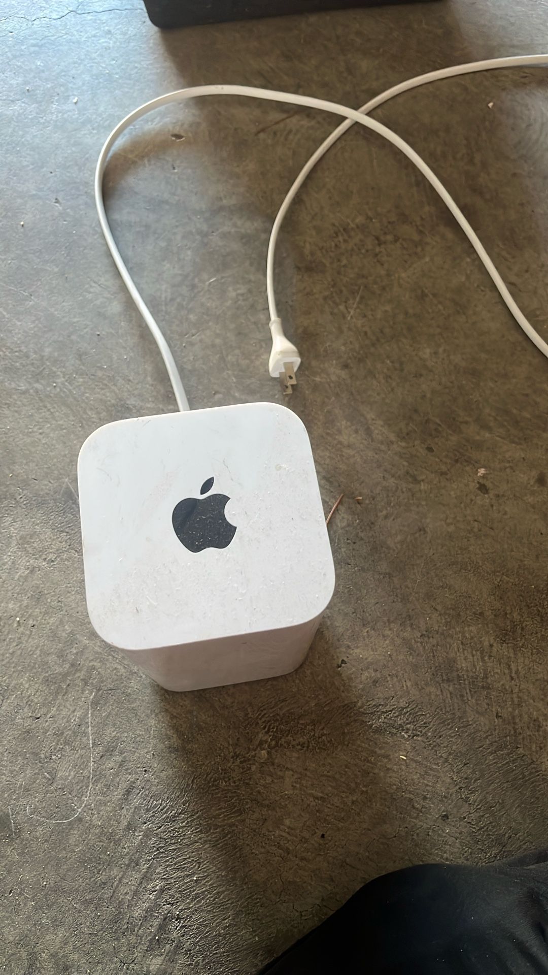 Apple WiFi Router 