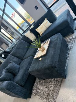 ✨️ Sectionals, 2pc Sofas ✨️ Furniture Queen Bedrooms, Dining Avail