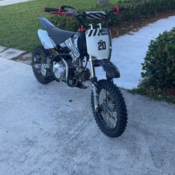 125cc Syx Moto (looking To Trade)