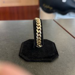 14k Cuban Link Bracelet 