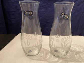 2 Vases Pasabahce Vintage, 7" Turkish Etched Daisy Elevator