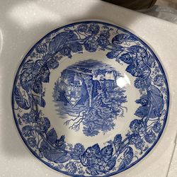 The Spode  Blue Room Collection