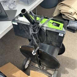 Deluxe steel strapping cart
