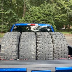 35x12.50r20 Used