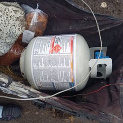 Full Propane Tank 15 Lb