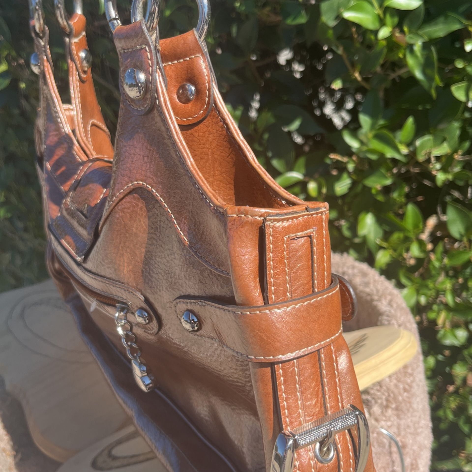 Kathy van Zealand purse