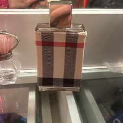 Burberry woman's perfume