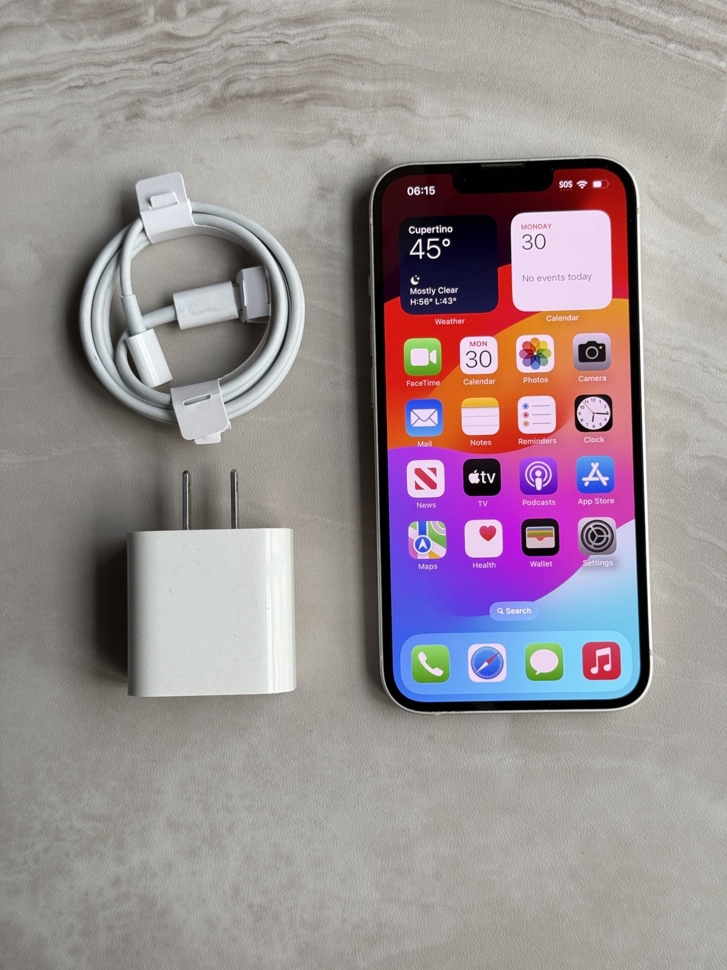 Unlocked  13 128GB Starlight.