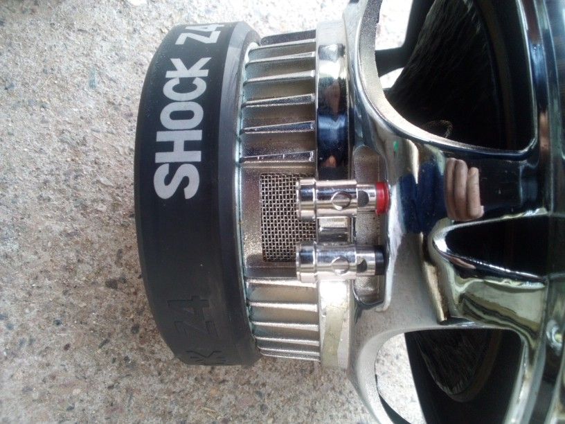 Subwoofers And Speakers