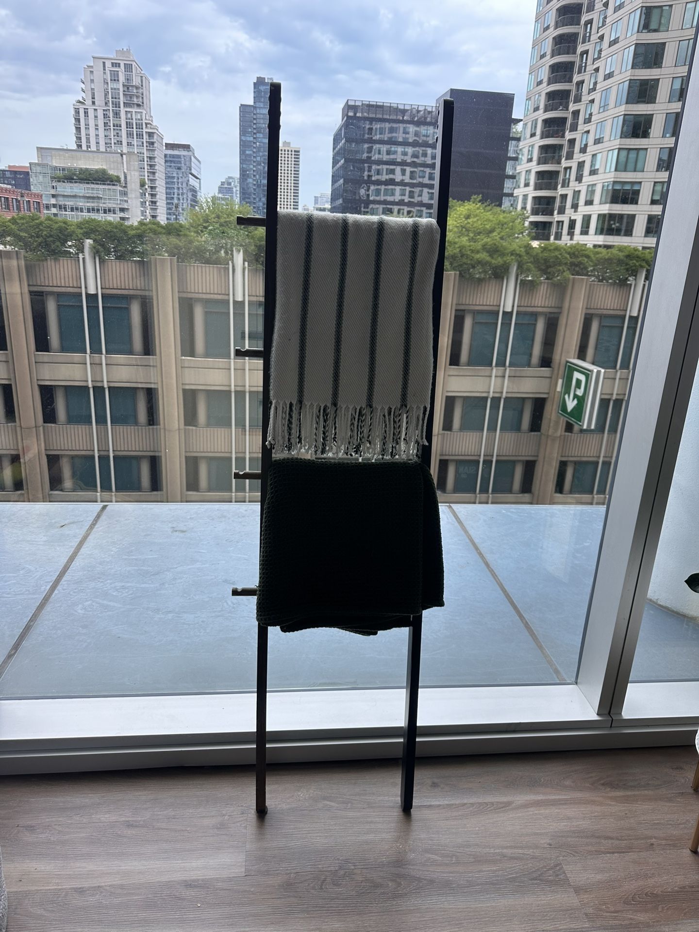 Ladder For Throw Blankets Or Decor