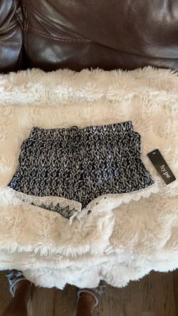 Navy blue white lace trim shorts