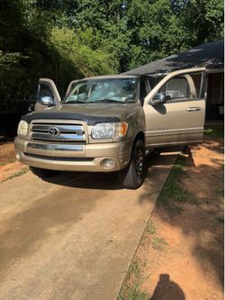 Toyota tundra SR5