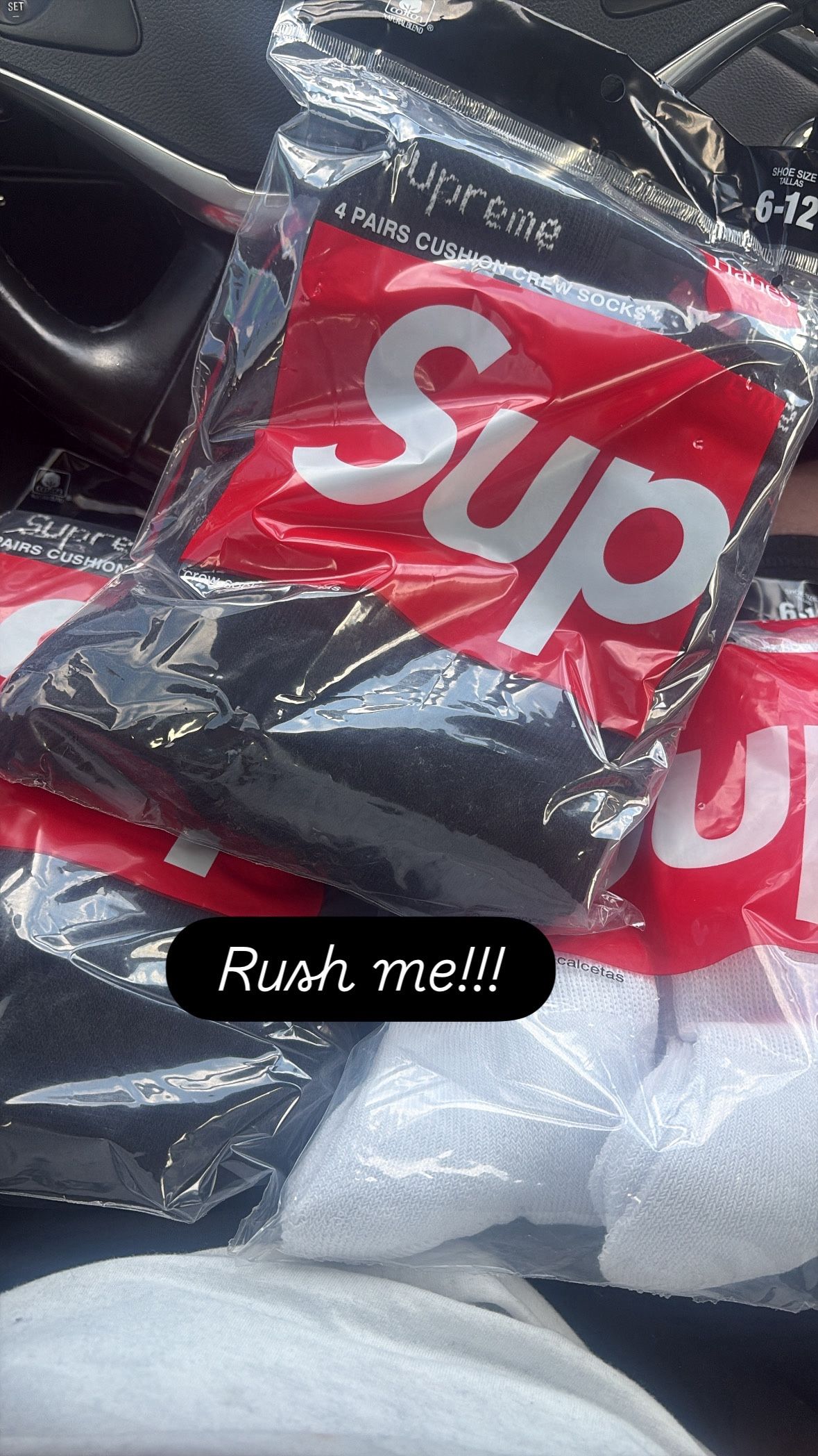Supreme Socks