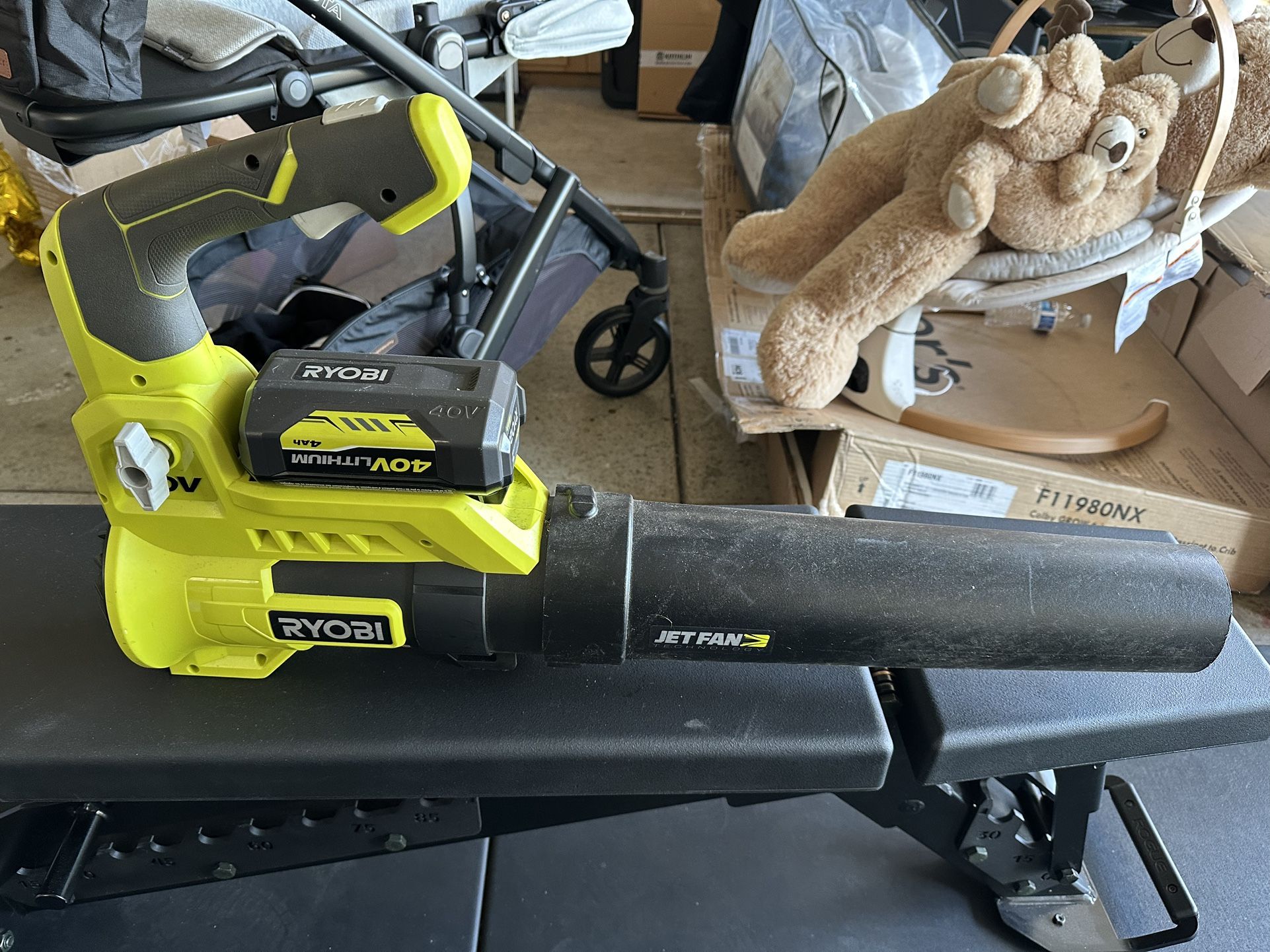 Ryobi Leaf blower