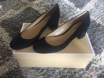 Michael Kors pumps