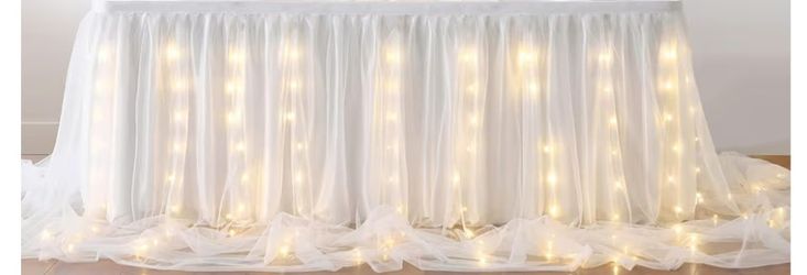 White Table Skirt, 6FT Rectangle, LED Light