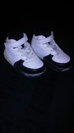 Baby Nike size 5c