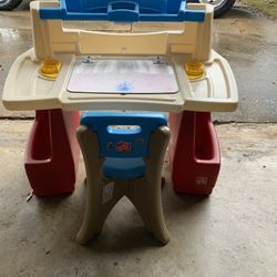 Children’s Desk