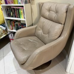 Leather single couch (