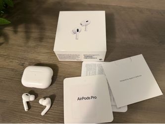 Apple AirPods Pro (2nd Gen) White In-Ear Bluetooth Earbuds USED