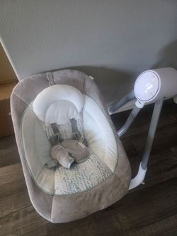 Baby swing