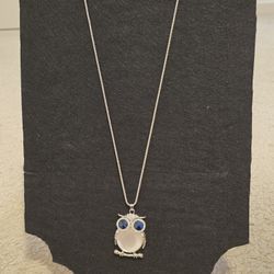 Gorgeous Crystal Owl Pendant 