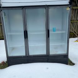 Used Commercial refrigerator that works