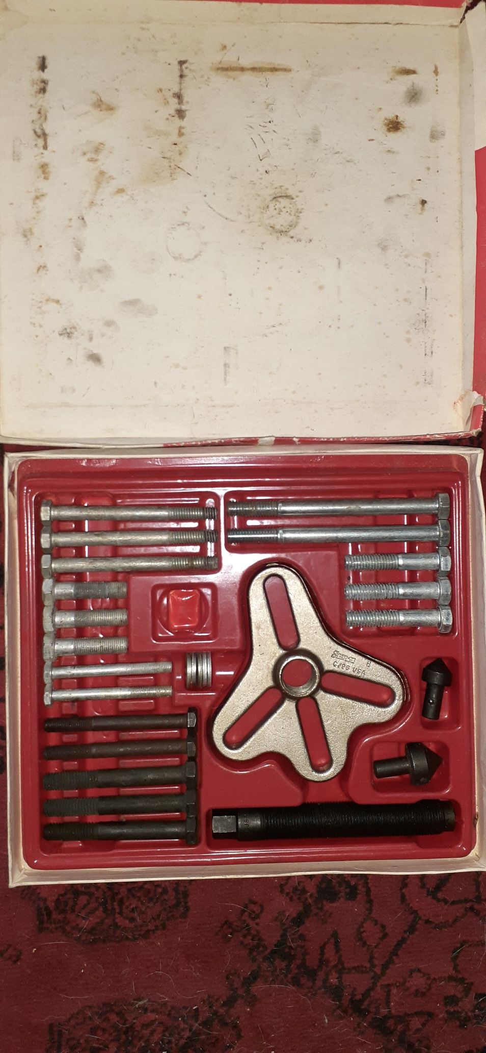 SNAP-ON PULLER. Vintage