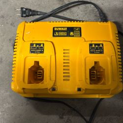 Dewalt Battery Charger DC9320