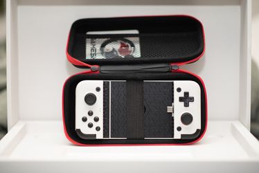 Mobile Game Controller
