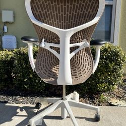 Herman Miller Mirra 2 Office Chair /fully Loaded