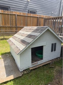 Large Heavy-Duty Wooden Dog House (7’ x 7’ x 3’)