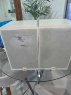 Pair Of Canton Plus D Speakers.Tested.Awesome Sound White Made in Germany