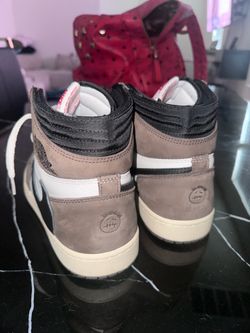 Travis Scott 1’s