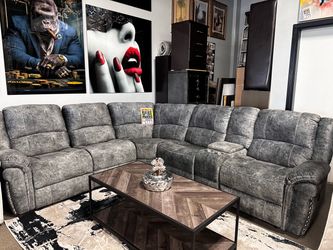 Gray Velvet reclining sectional! 🔥🩷✨ Easy Financing!