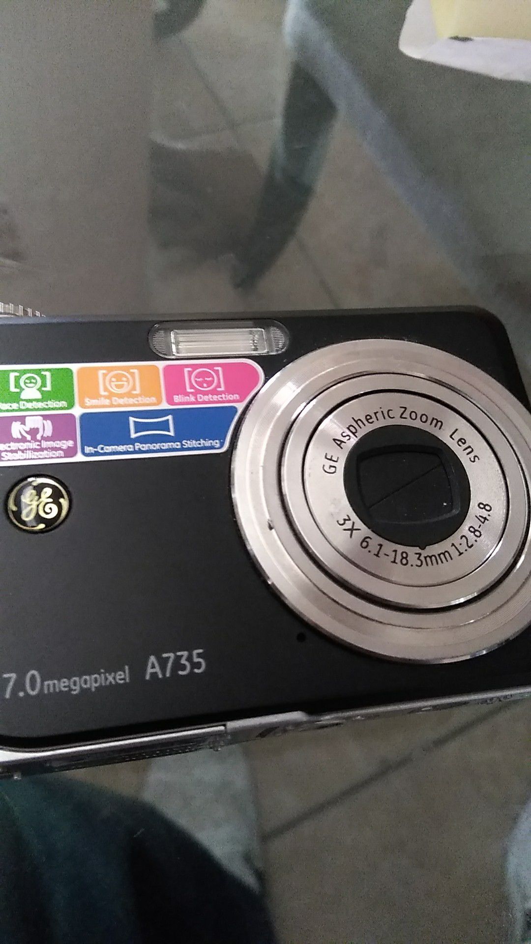 G.E A735 digital camera