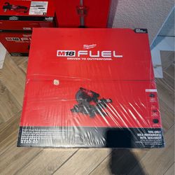 Milwaukee 7 1/4” dual bevel compact miter saw 2733-20