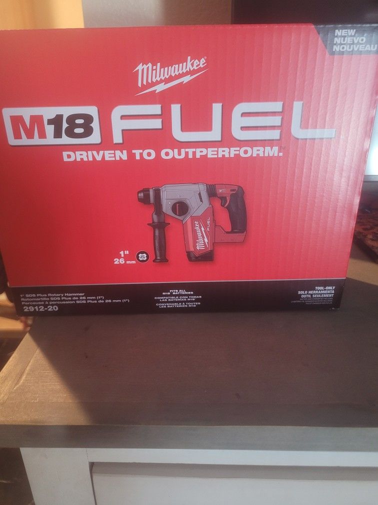 Milwaukee M18 Fuel 1" SDS Plus Rotary Hammer Tool Only!!!FIRM FIRME!!!