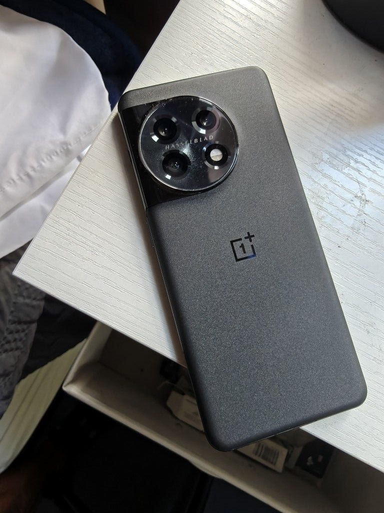 OnePlus 11 5G 512GB/16GB OnePlus 11 5G 256GB 16GB RAM - Green