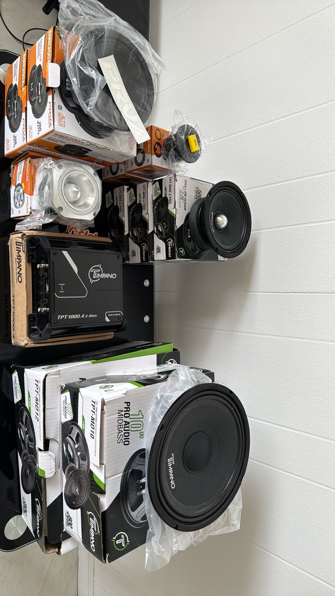 Variedades De Cornetas Y Amplificador