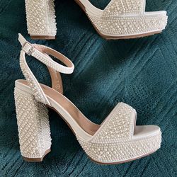Formal Chunky Platform Heels With Ankle Straps - US 8