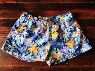 Patagonia Women's Tropical Print Shorts
