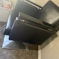 Free Stylist Hairdresser Chair 
