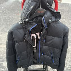 GAP Black Puffer Jacket (S)