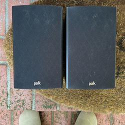 Polk T15 Bookshelf Speakers