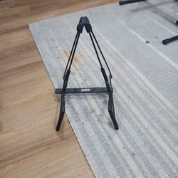 On Stage Guitar Stand