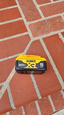 DeWalt 20V MAX  5 ah battery