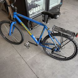 Cannondale F800 Bike