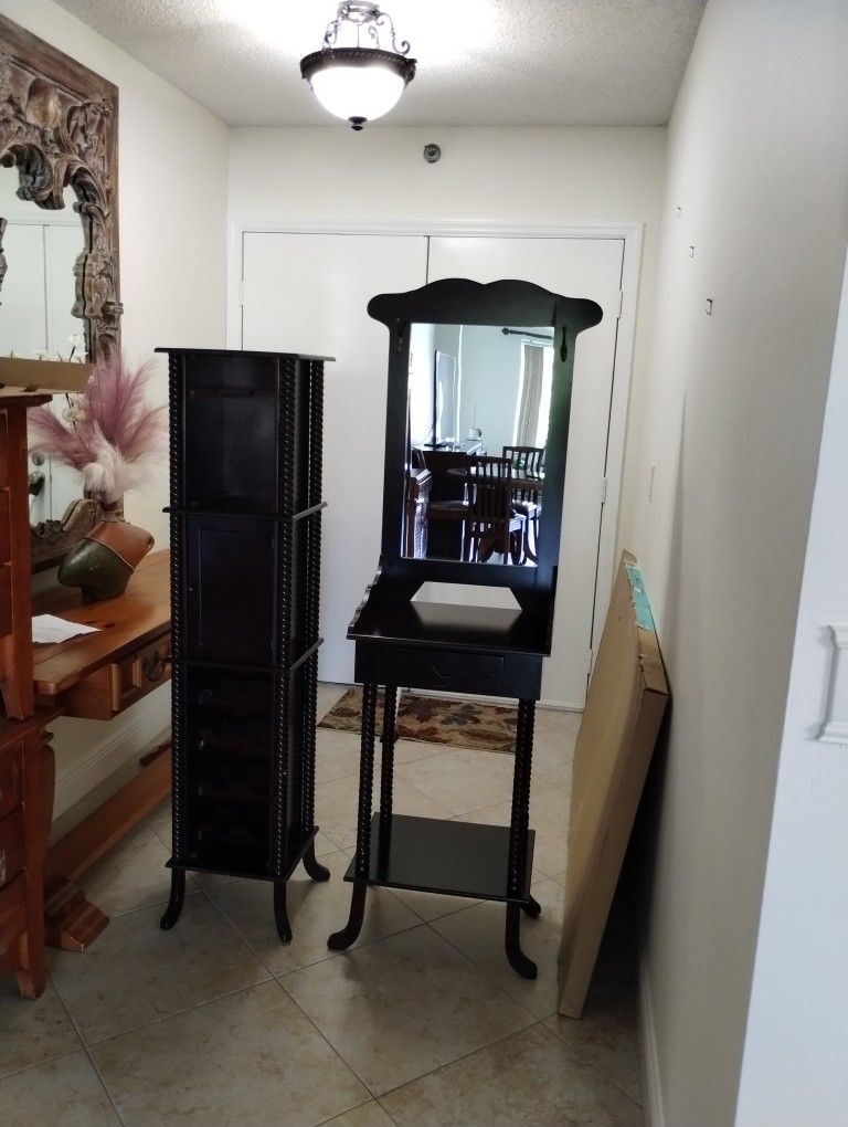 Mirrored Cabinet And Wine Shelf